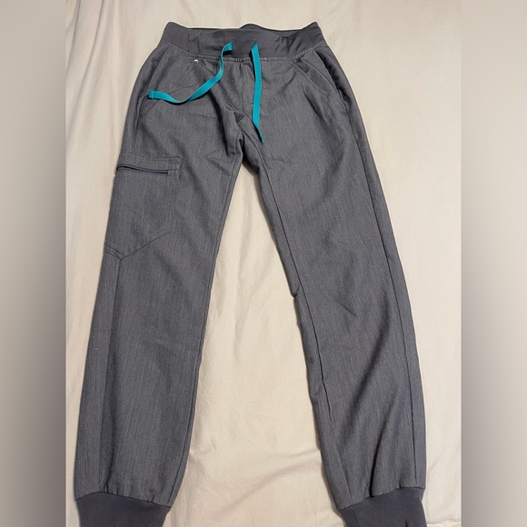 Figs xxsp jogger set - Picture 2 of 2